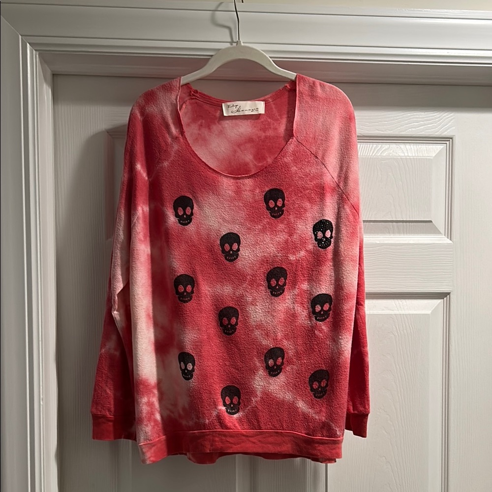 Vintage Havana Red and White Skull Top